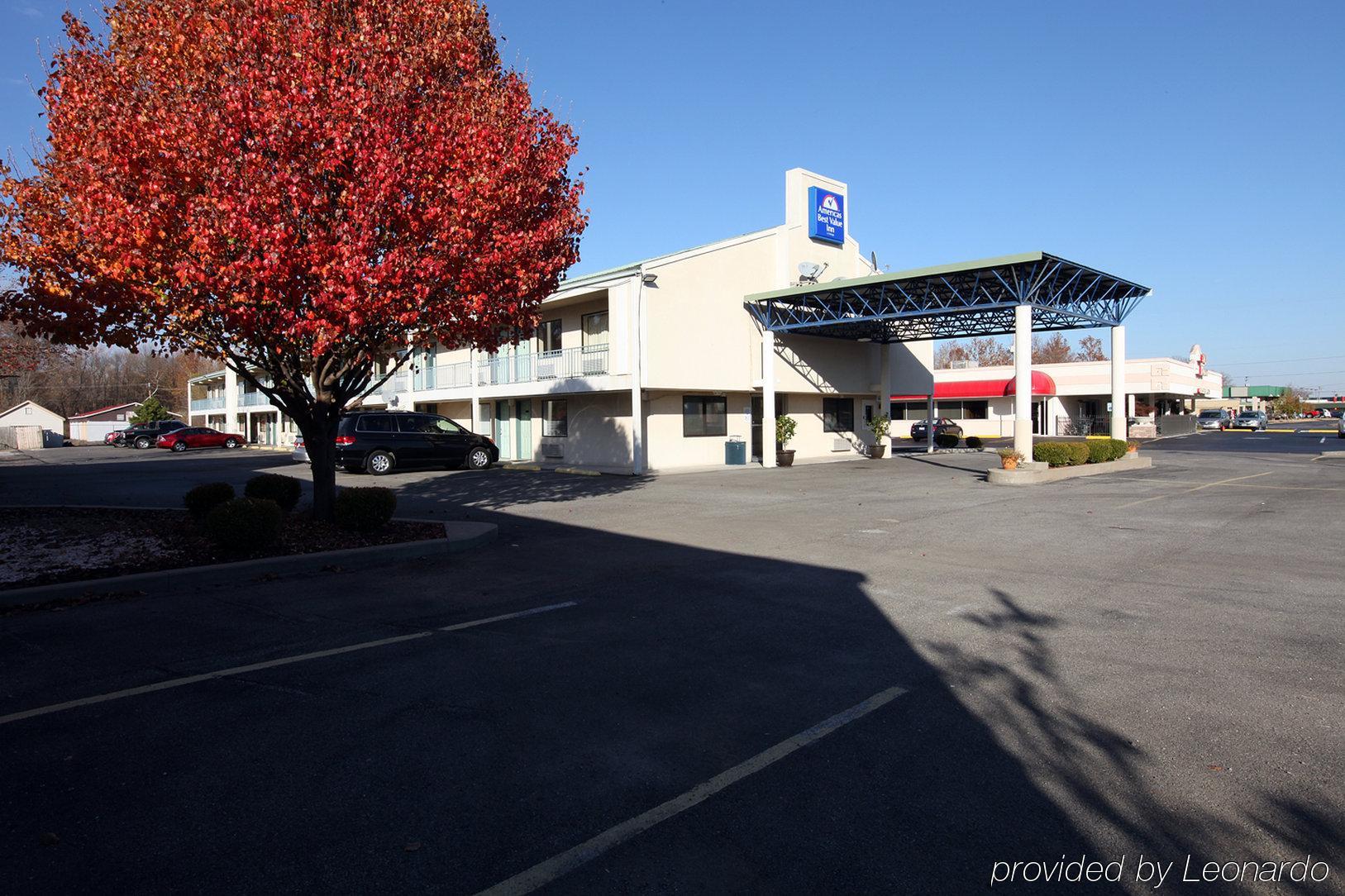 Americas Best Value Inn And Suites Carbondale Esterno foto